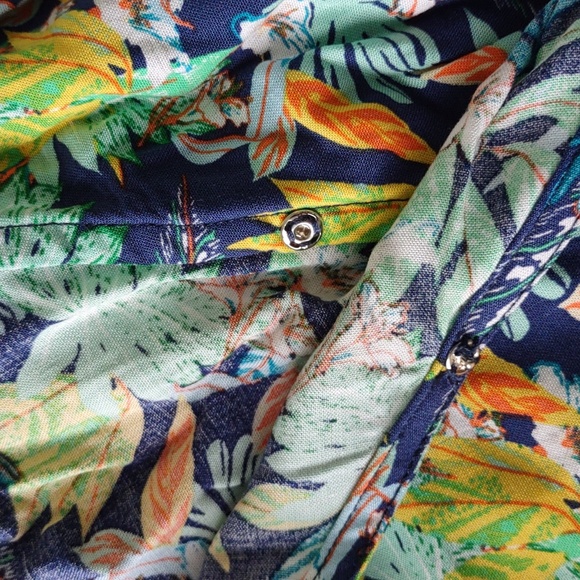 BeBop Blue Leaf print Romper, NWOT - Picture 3 of 3